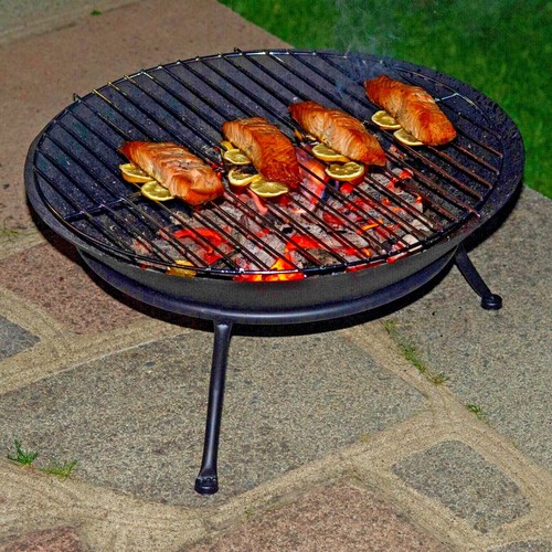 Cast iron fire - iron, pit